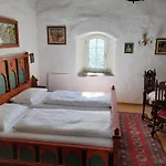 Burg Liebenstein Otel Kamp-Bornhofen