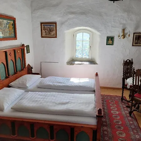 Burg Liebenstein 호텔 캄프보른호펜