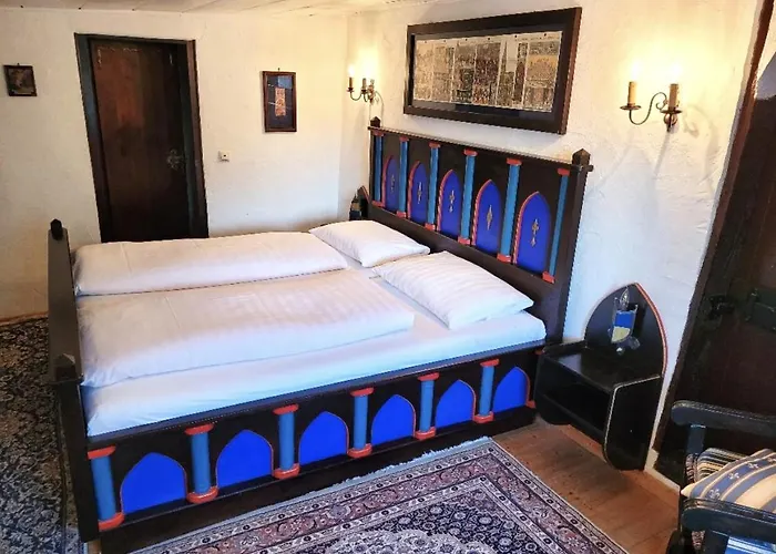 Burg Liebenstein Hotel *